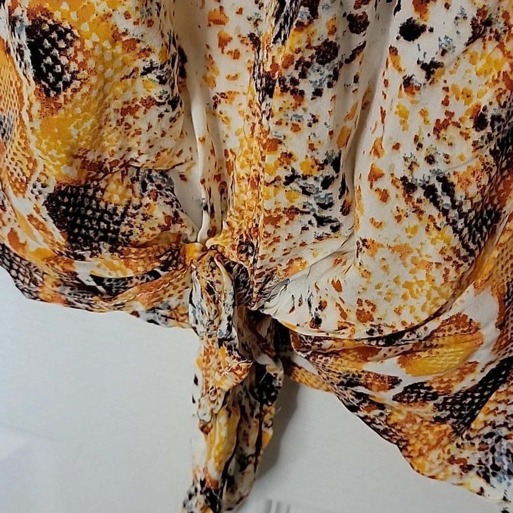 Cato Blouse XL Animal Print V-Neck Tie at Bottom Batwing Orange Brown Black